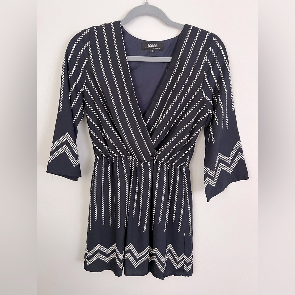 Lulus navy dress, size small